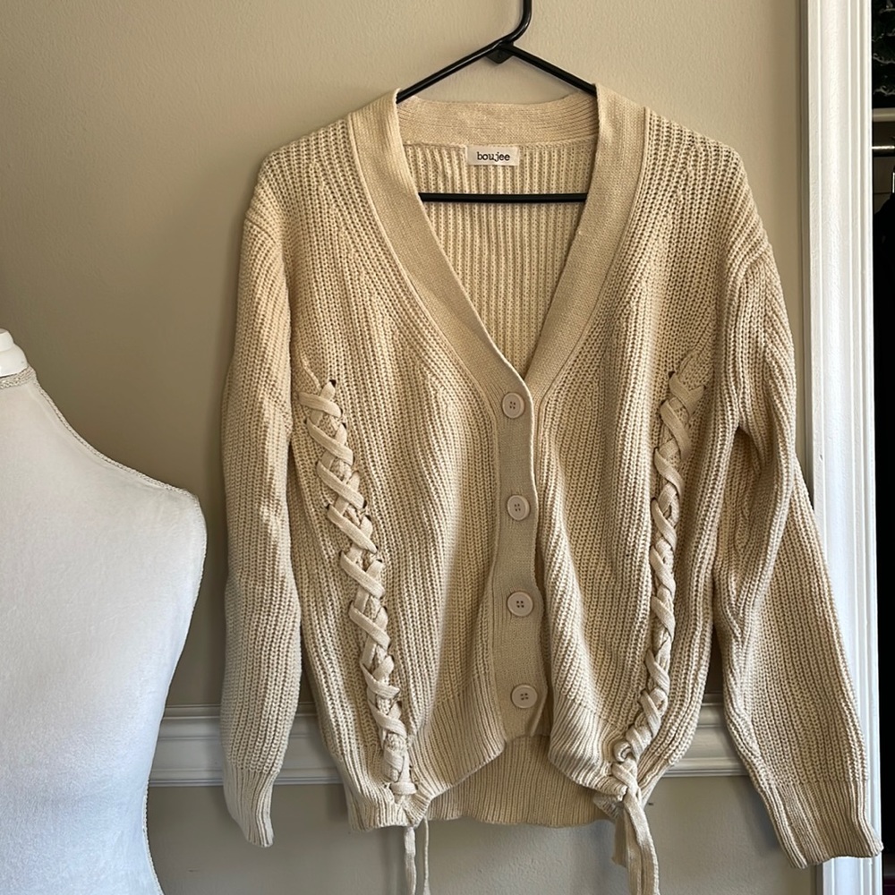 V neck button sweater